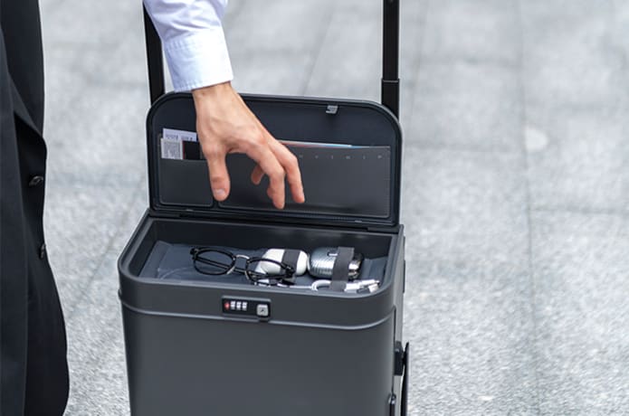 Indiegogo smart luggage clearance