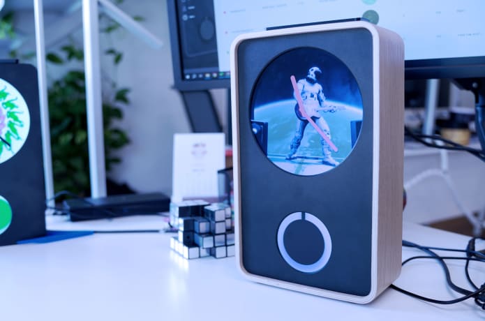 Klydoclock - Animated Art Meets an Analog Clock | Indiegogo