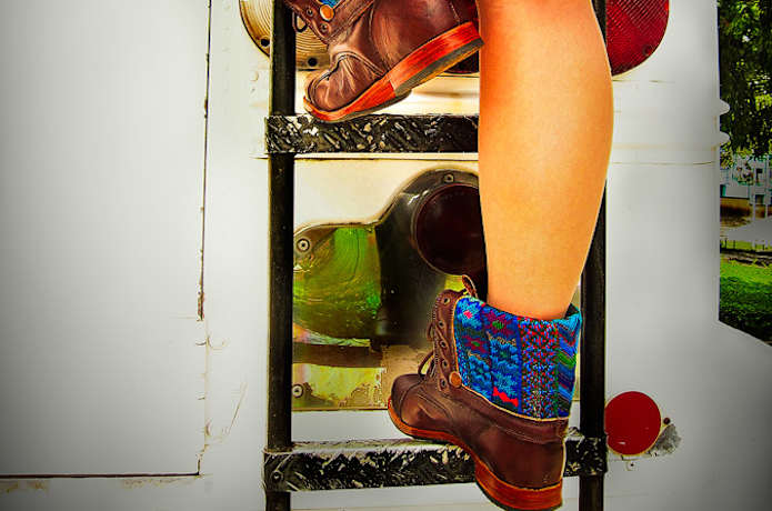 B'atz' INVEST. EMPOWER. INSPIRE Indiegogo