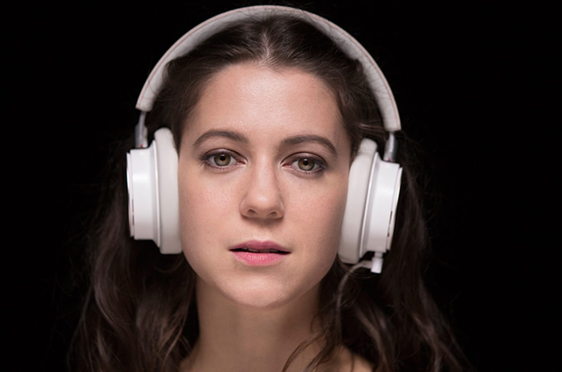 Cape Headphones Indulge Yourself In Virtual Sound Indiegogo