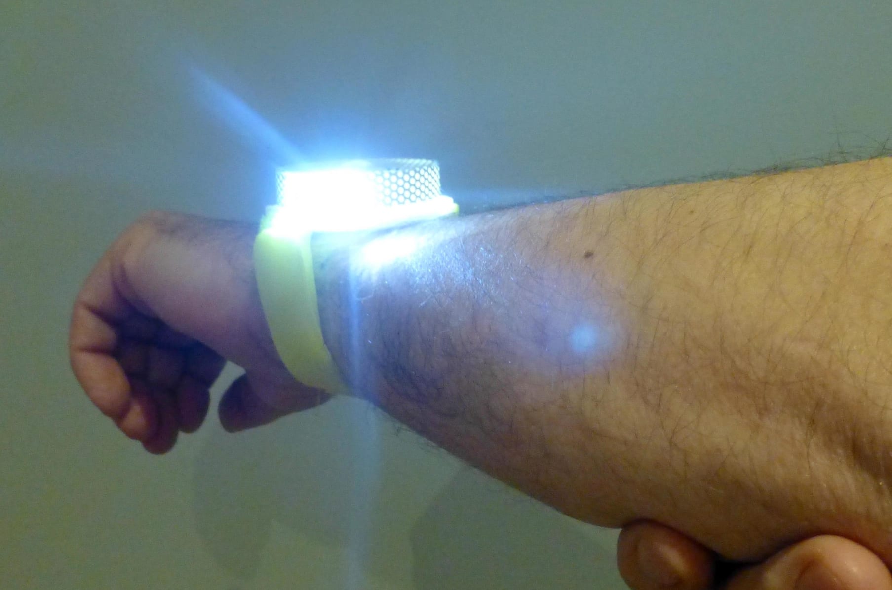 Wrist torch hot sale