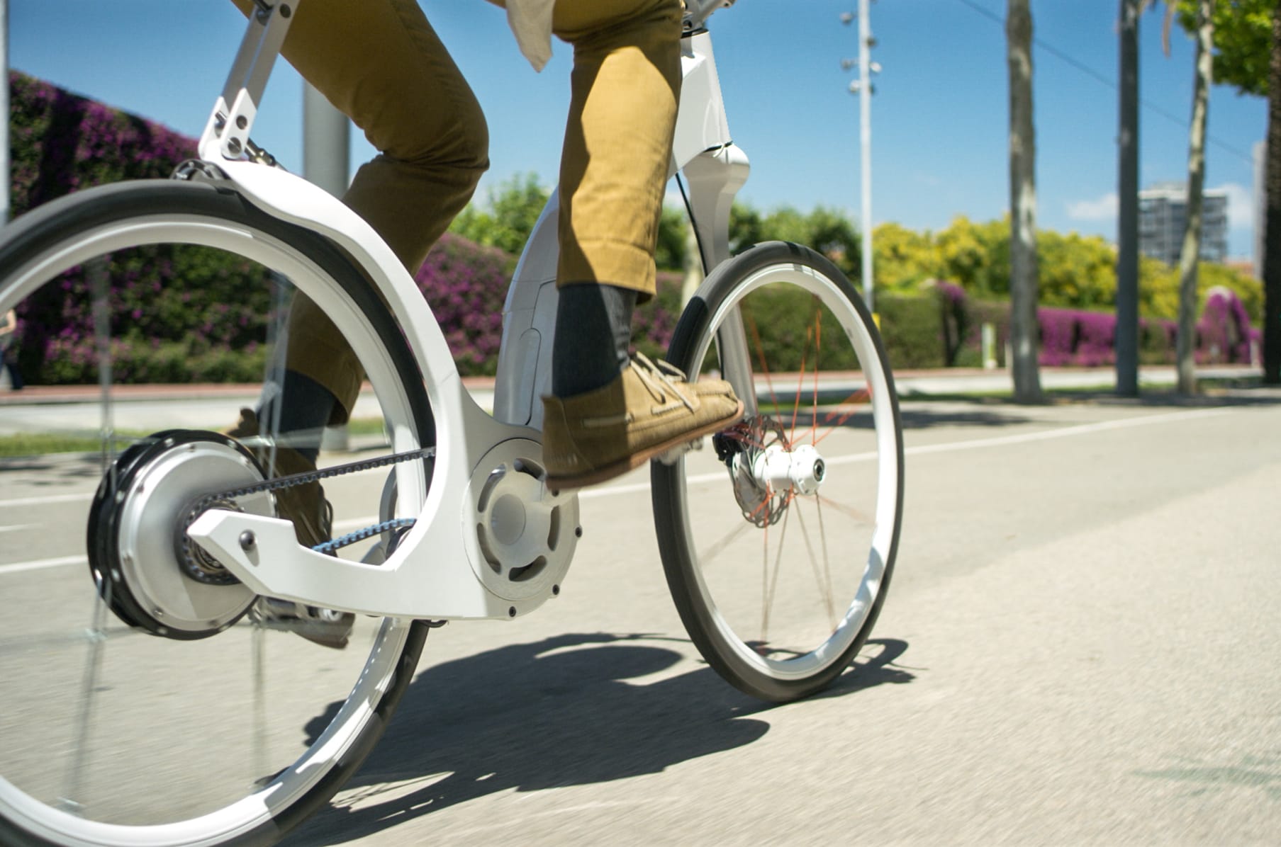 Gi FlyBike The first e bike to fold in one second Indiegogo