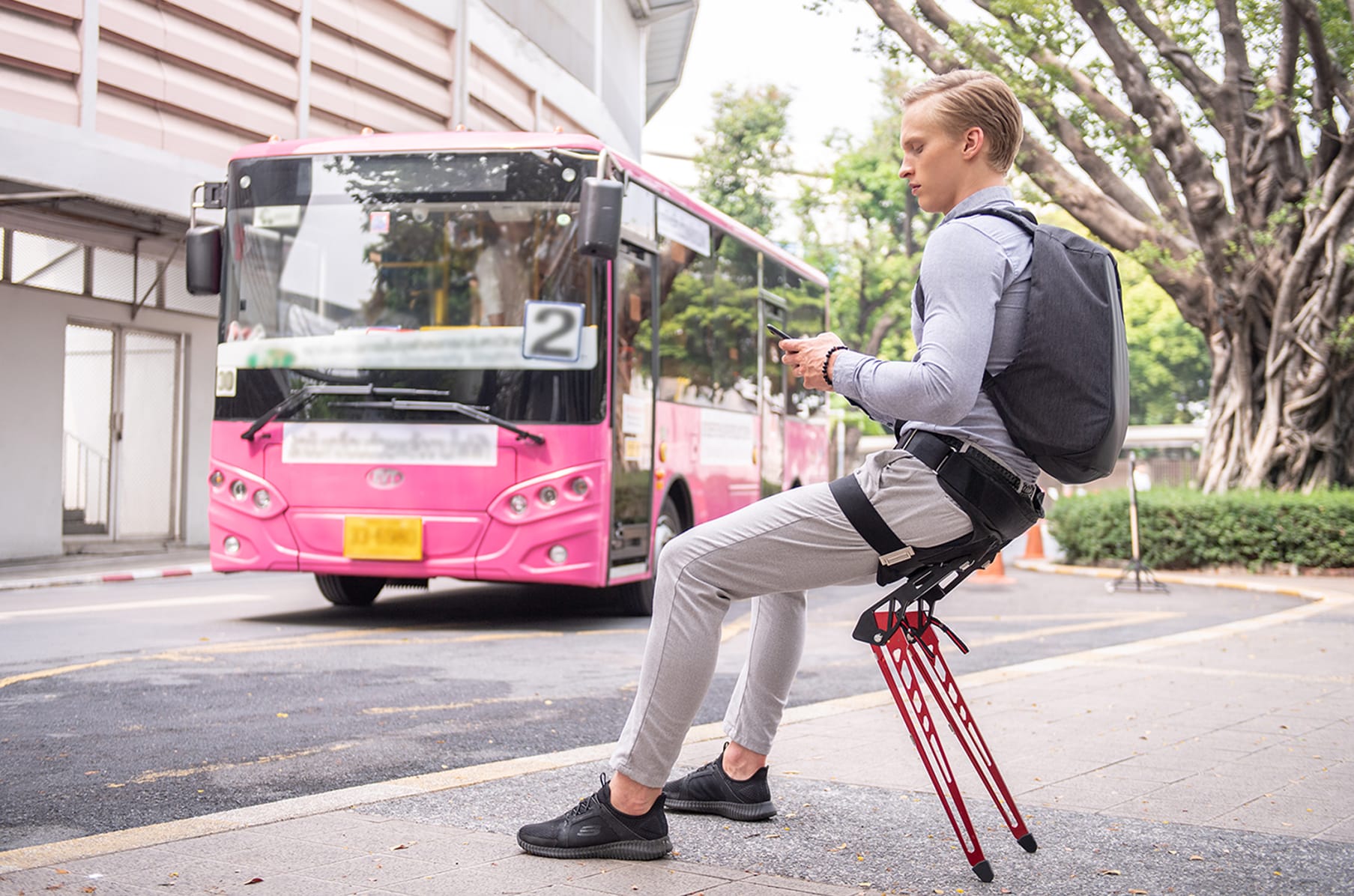 最新 LEX anywhere folding BIONIC seat chair CHAIR