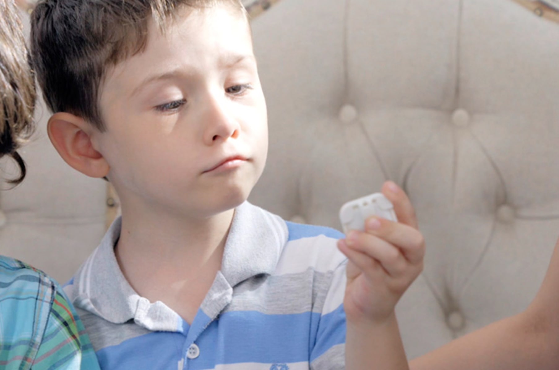 Poze The Ultimate Posture Coach Indiegogo