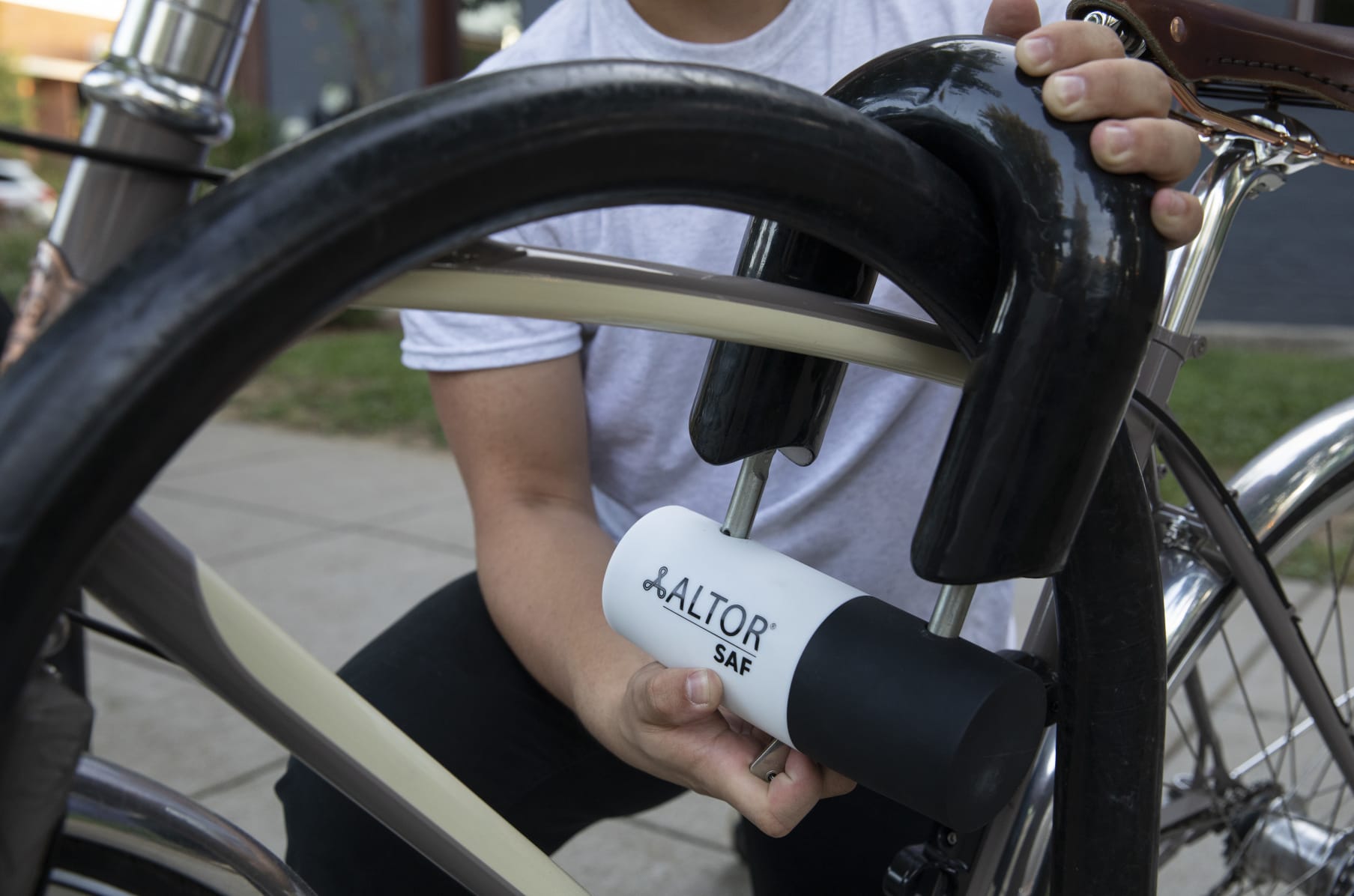 Saf bike lock shop