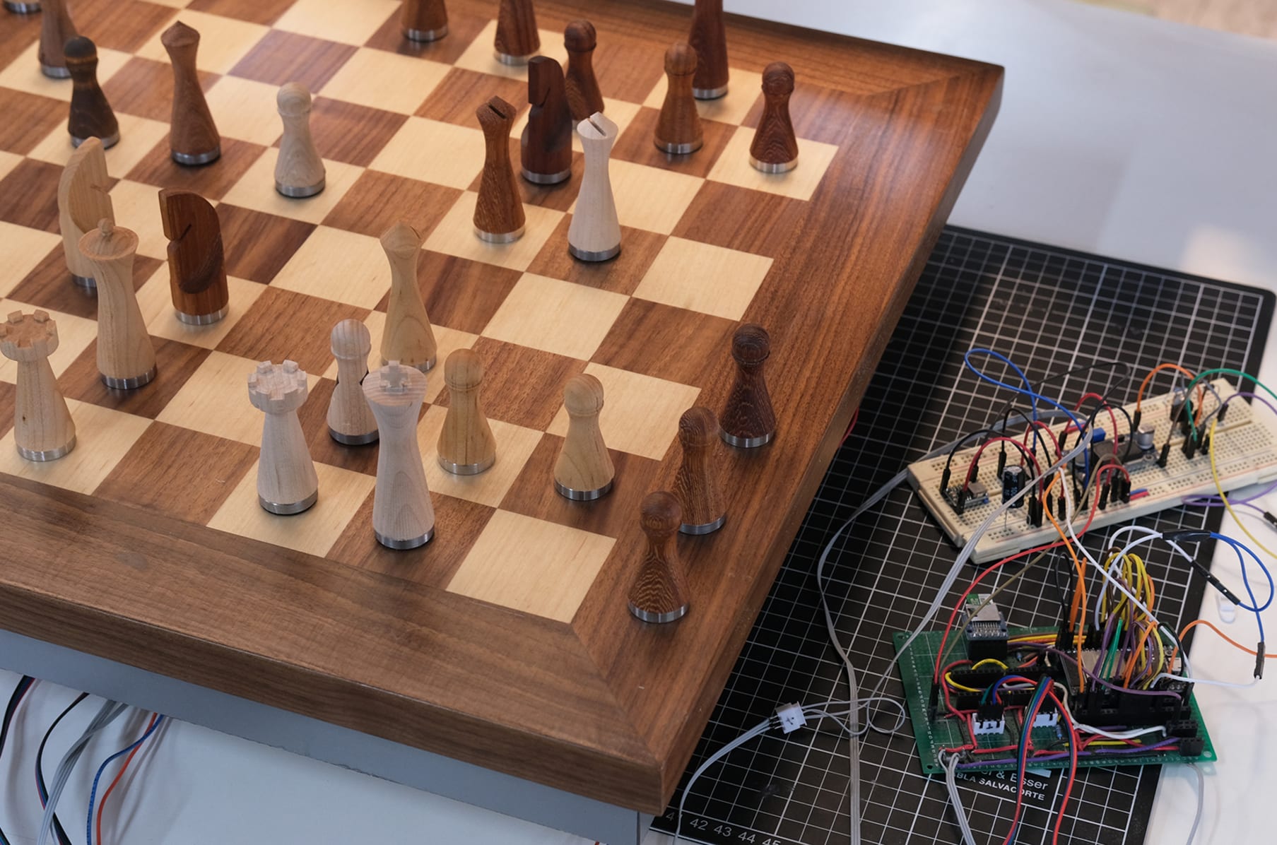 PHANTOM. The Robotic Chessboard Made of Real Wood