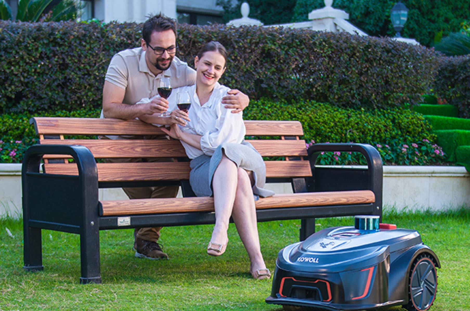 Robot lawn hot sale mower lidar