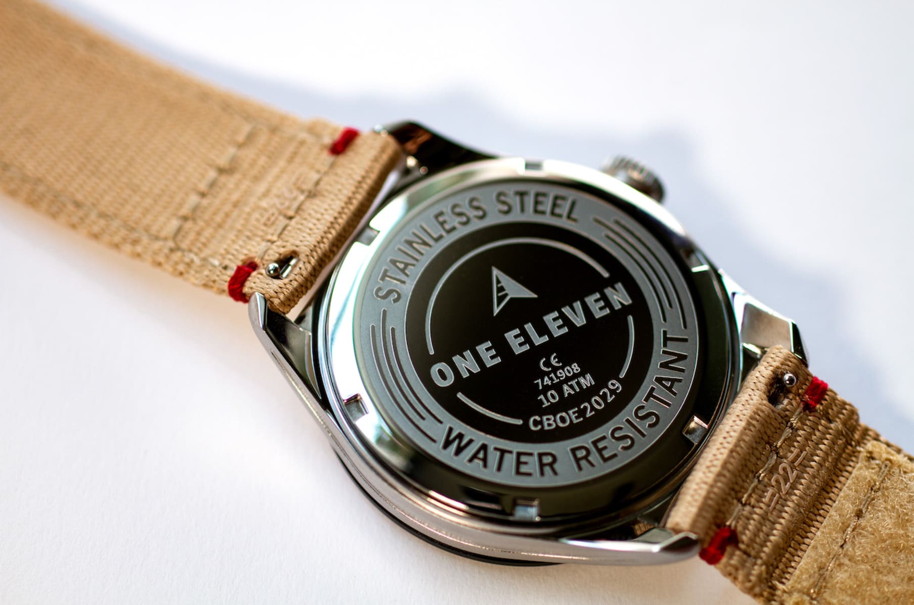One eleven solar watch top