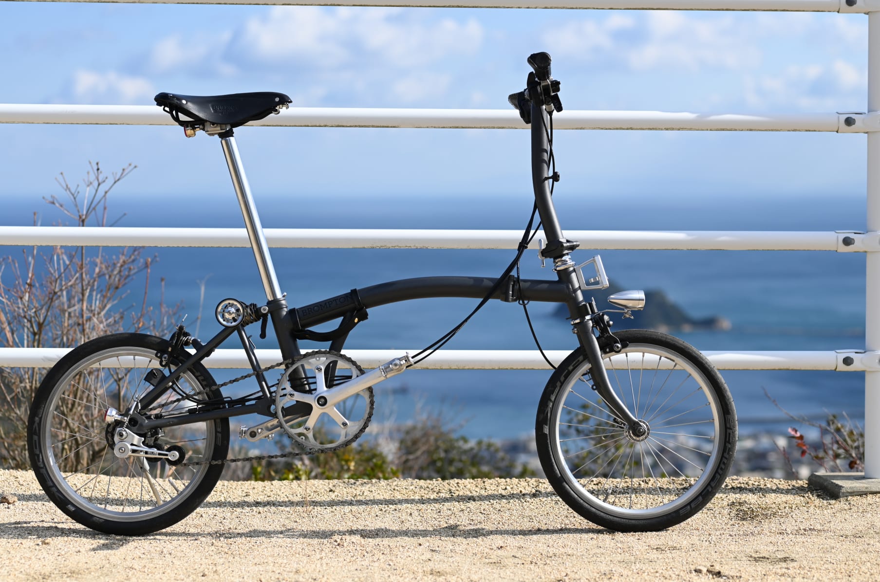 Brompton m1e 2020 folding bike top