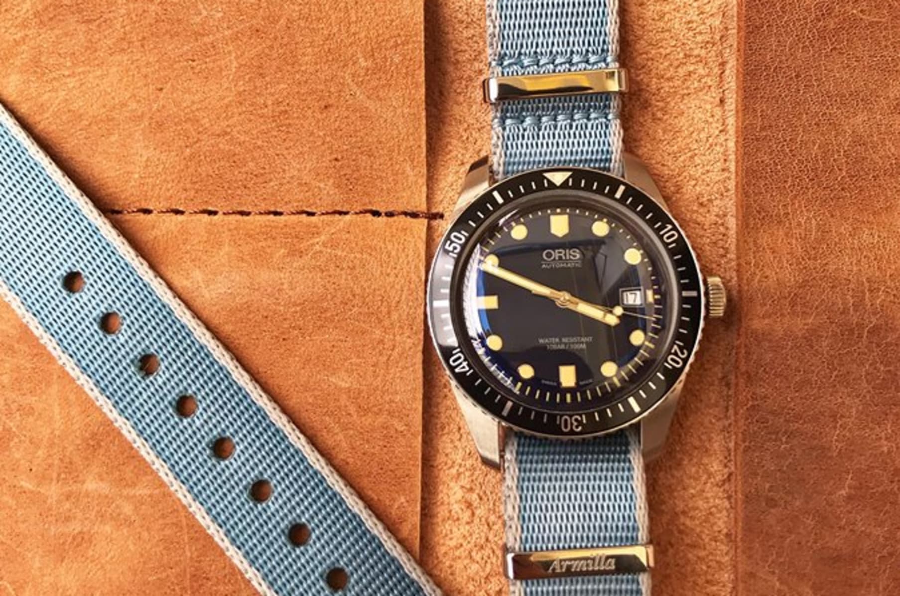 Armilla straps discount