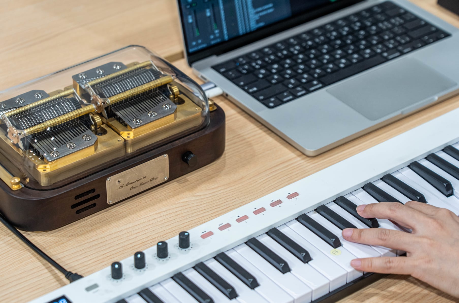 Muro Box-N40  Programmable Mechanical Music Box by Muro Box Global —  Kickstarter