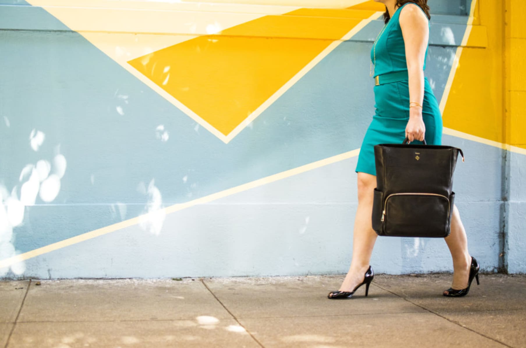Tara Co Fashion Meets Function Convertible Bag Indiegogo