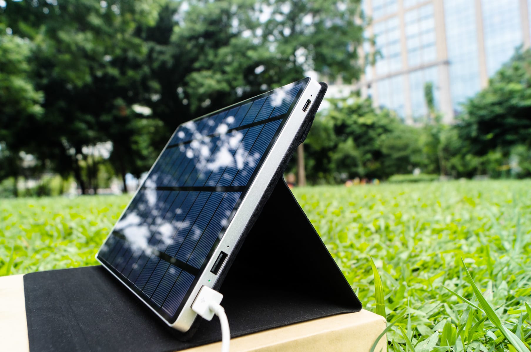 the world s quickest solar charger
