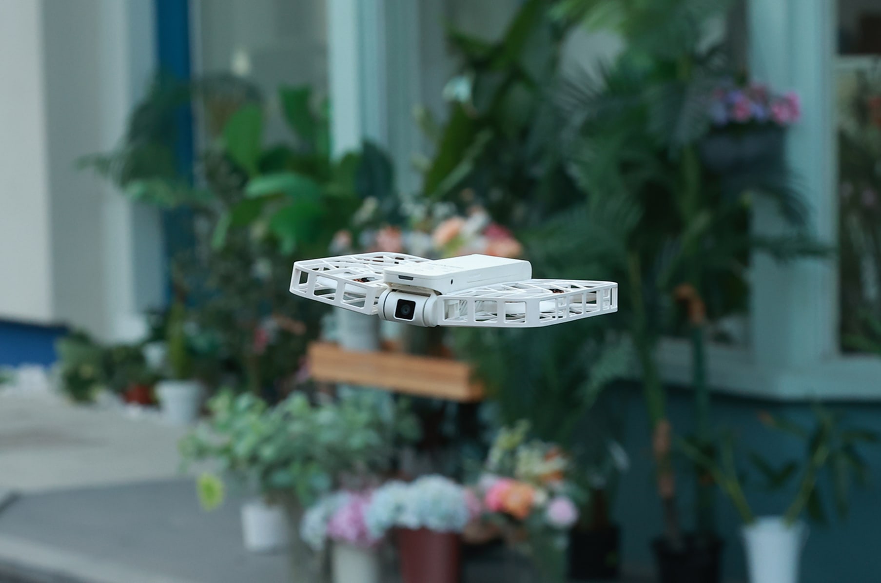 HOVERAir X1 Pocket-Sized Self-Flying Camera