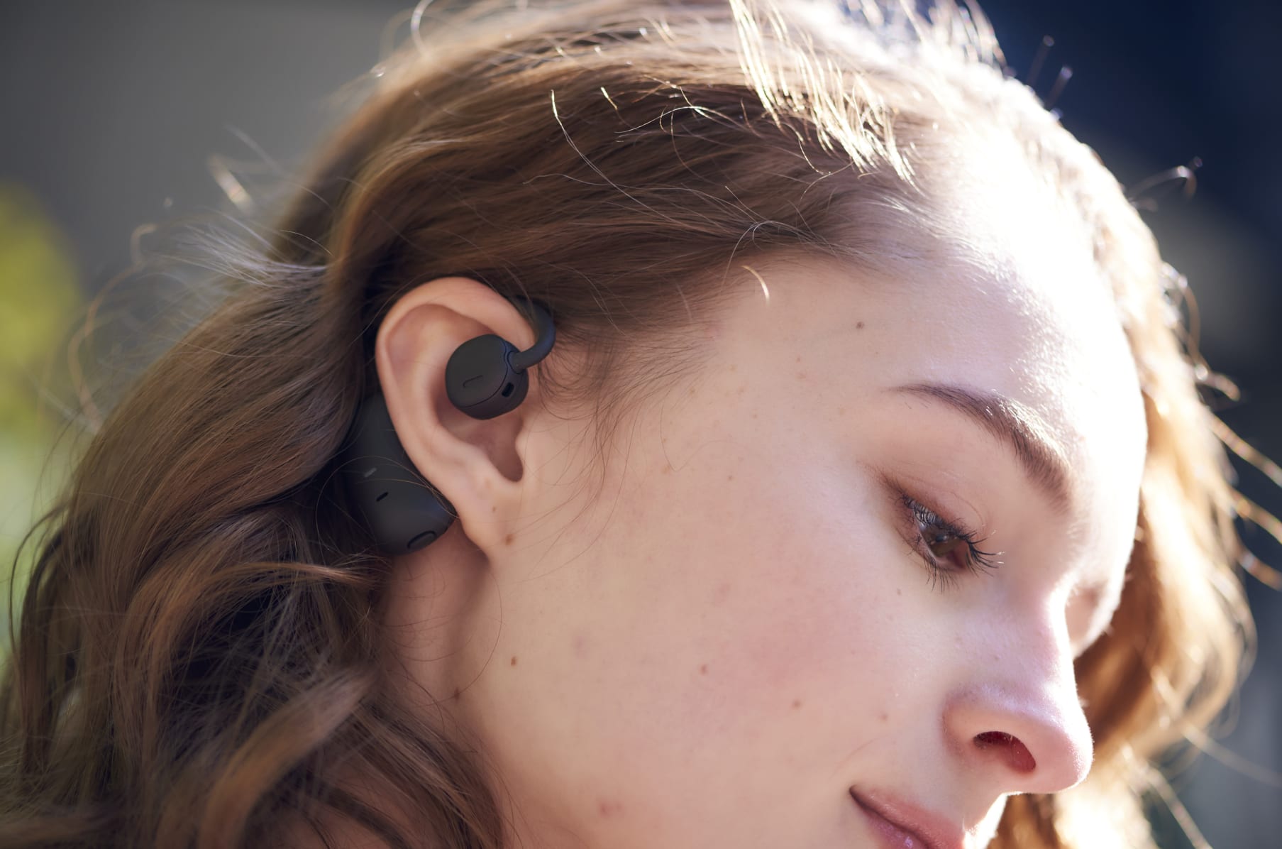 nwm MBE001: Wireless On-Ear Speakers | Indiegogo