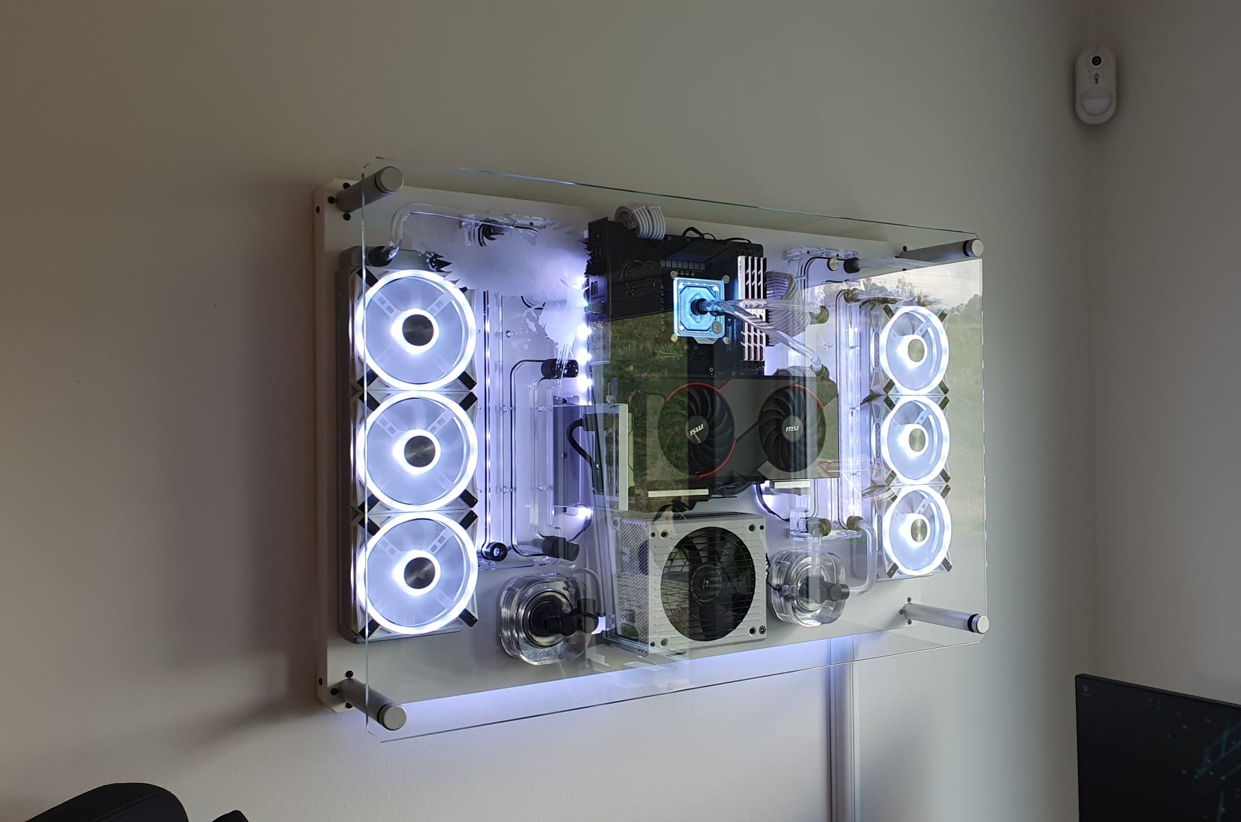 Wall Mount For Pc Tower | atelier-yuwa.ciao.jp