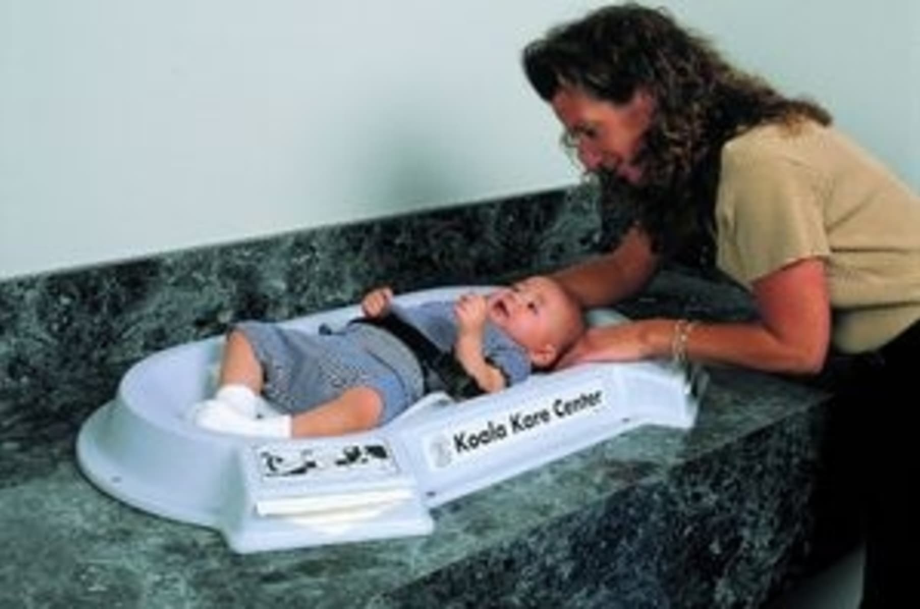 Automatic baby changer cheap