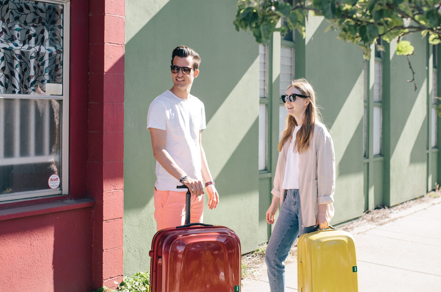 Lojel lightest luggage 2025