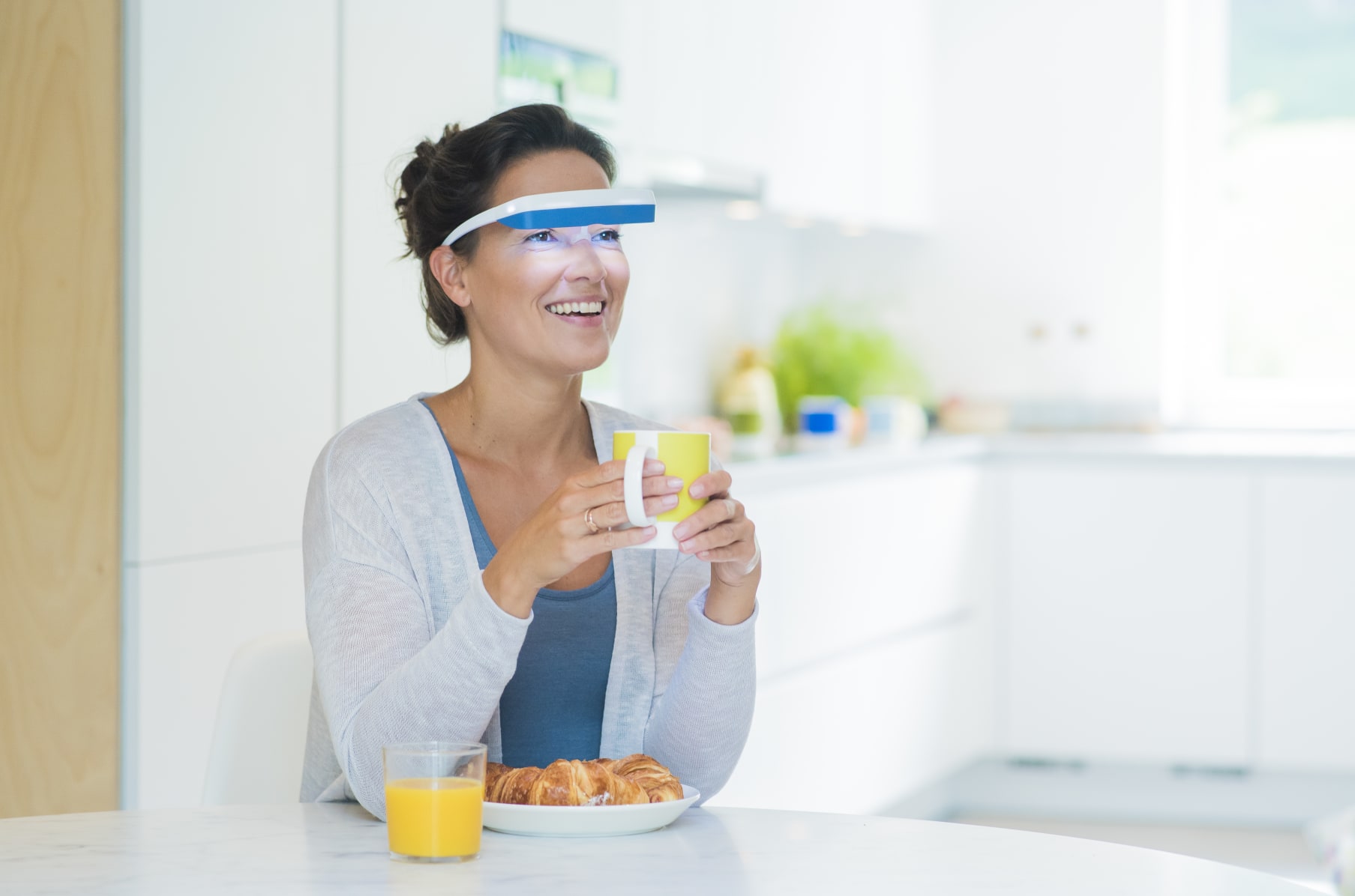 LUMINETTE 3 World s 1 Light Therapy Glasses Indiegogo