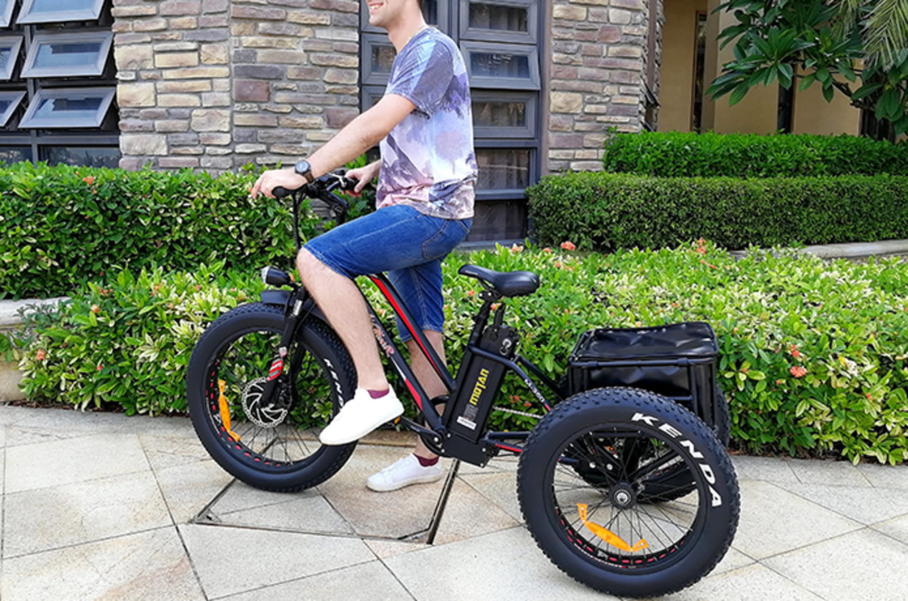 Motan m350 electric trike 2025
