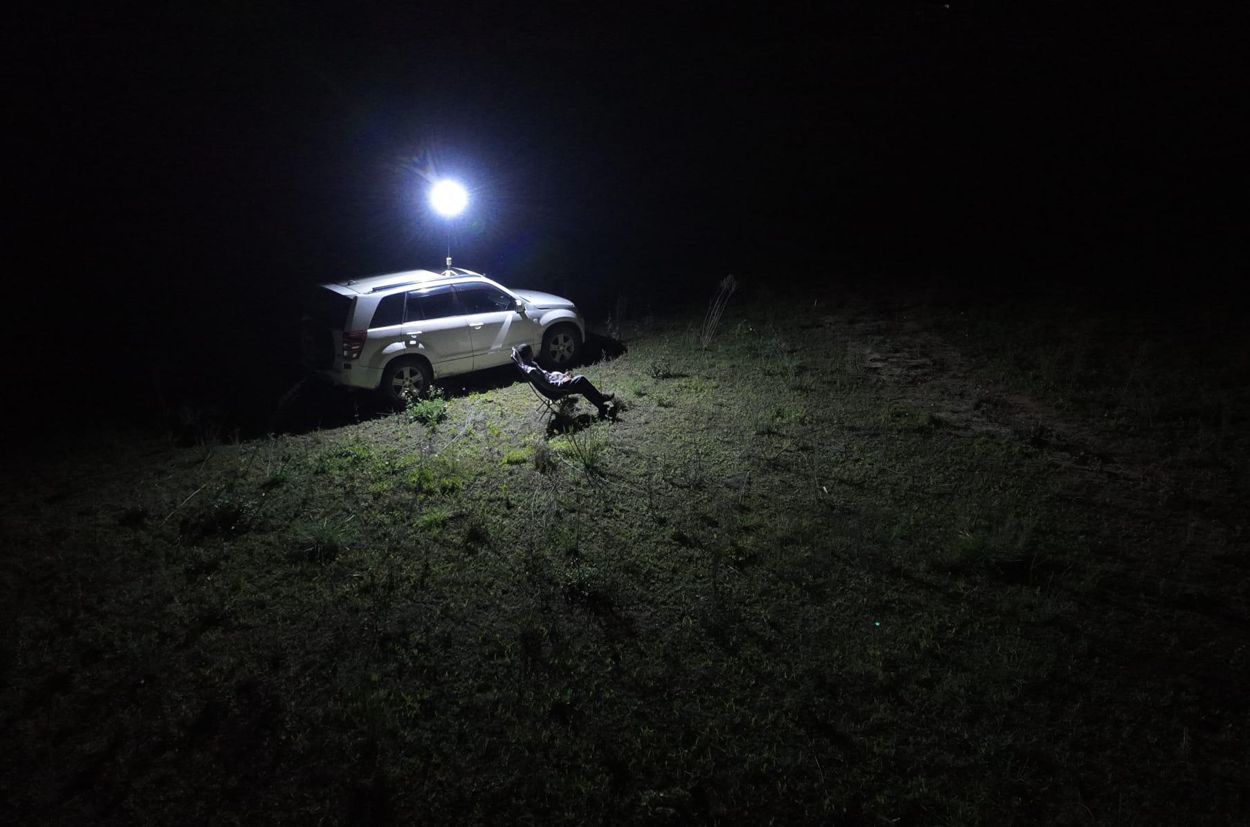 ouTask Telescopic Lantern: Embolden Ventures in Pitch Black by ouTask —  Kickstarter