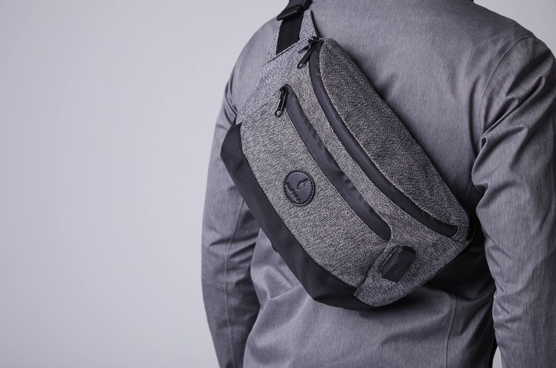 Bravo X Sling: The Ultimate Anti-Theft Bag | Indiegogo