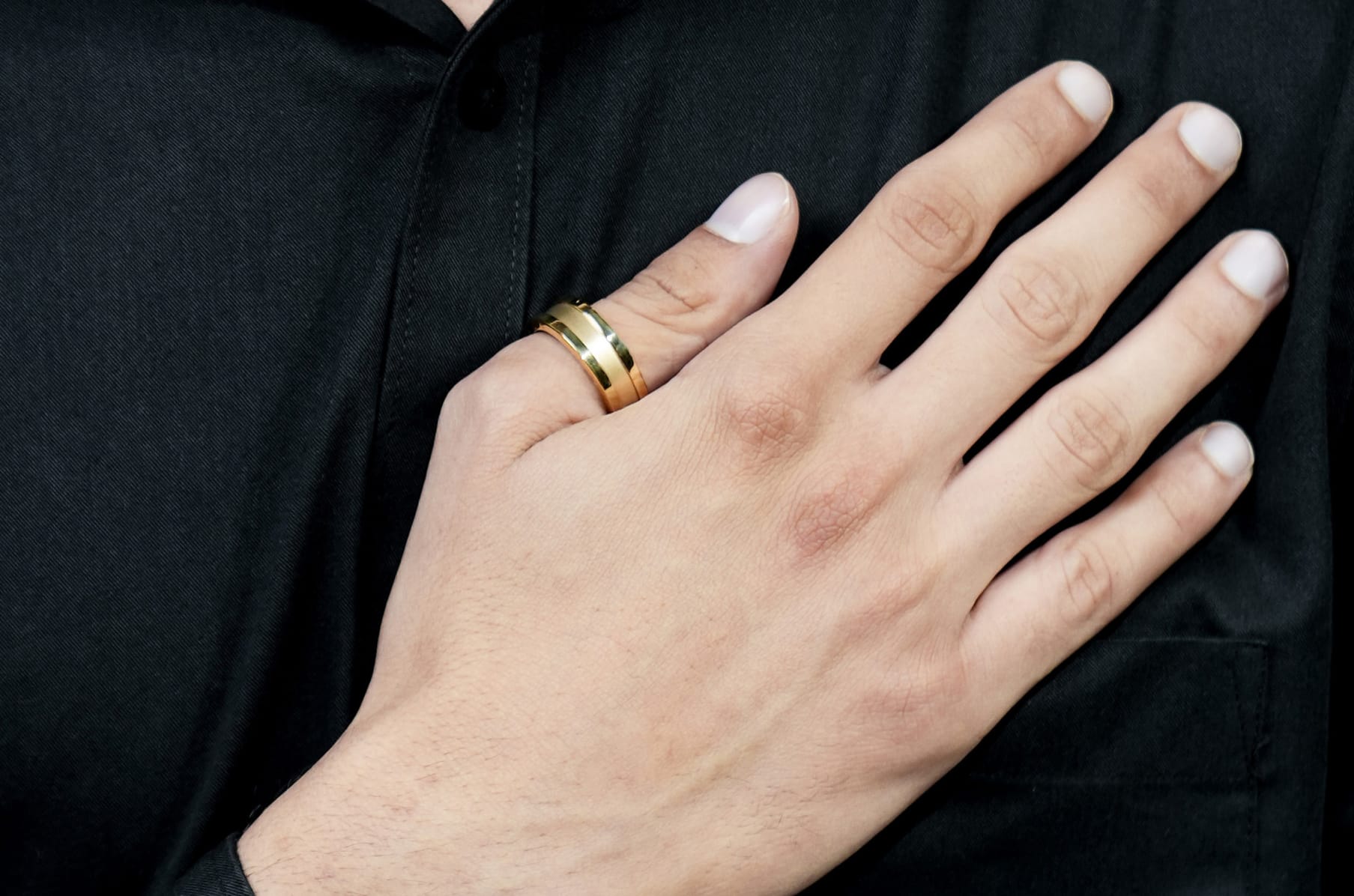 Mens cartier wedding ring discount