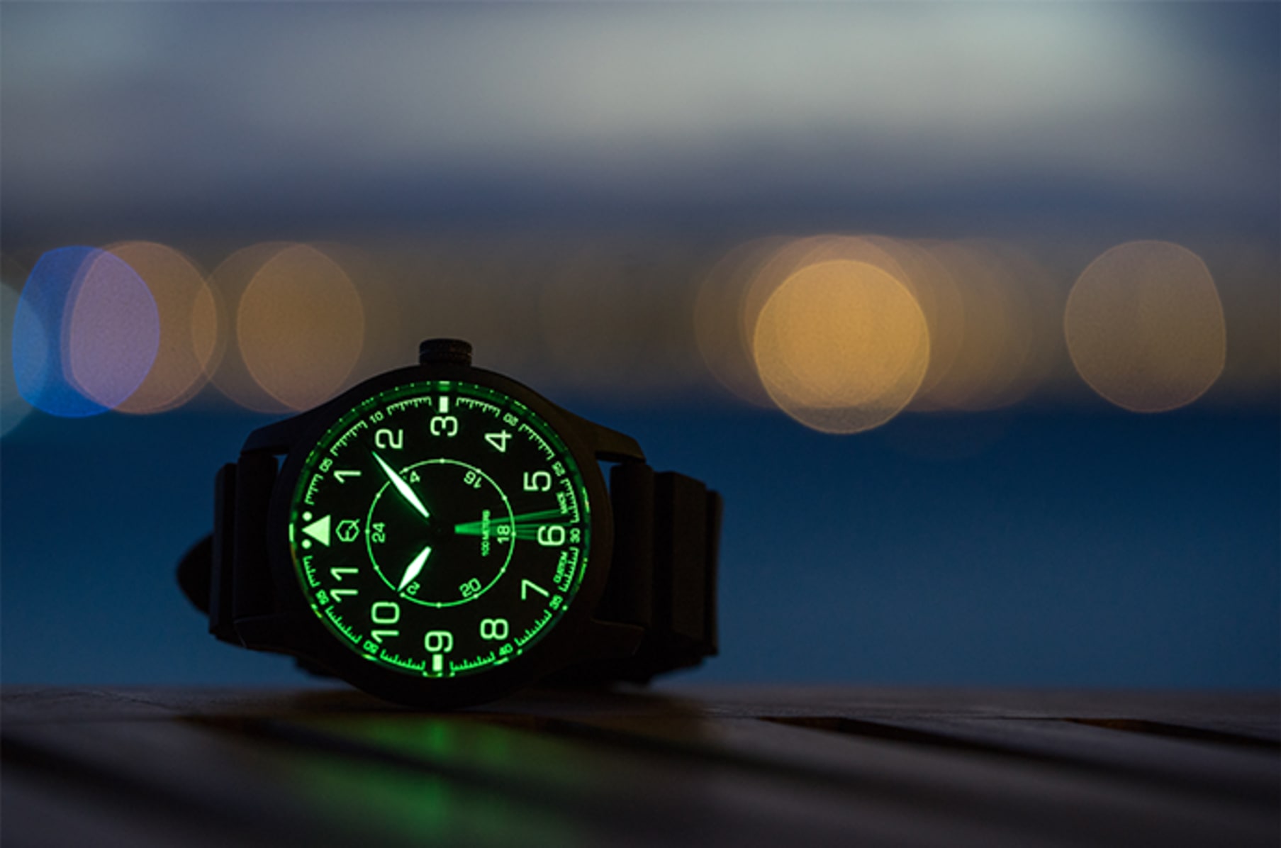Eoniq custom watch top
