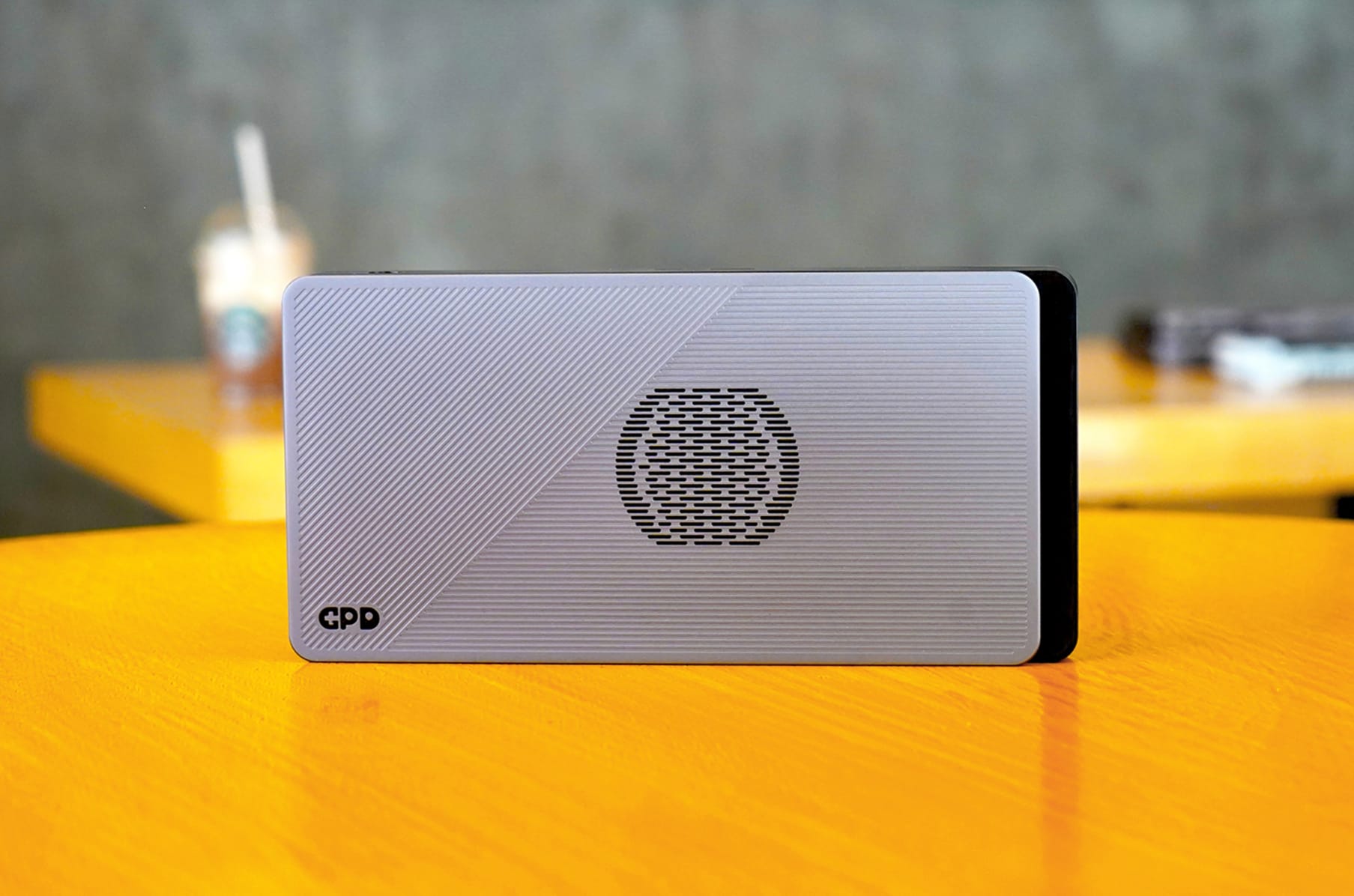 GPD is crowdfunding an eGPU docking station for the cool new