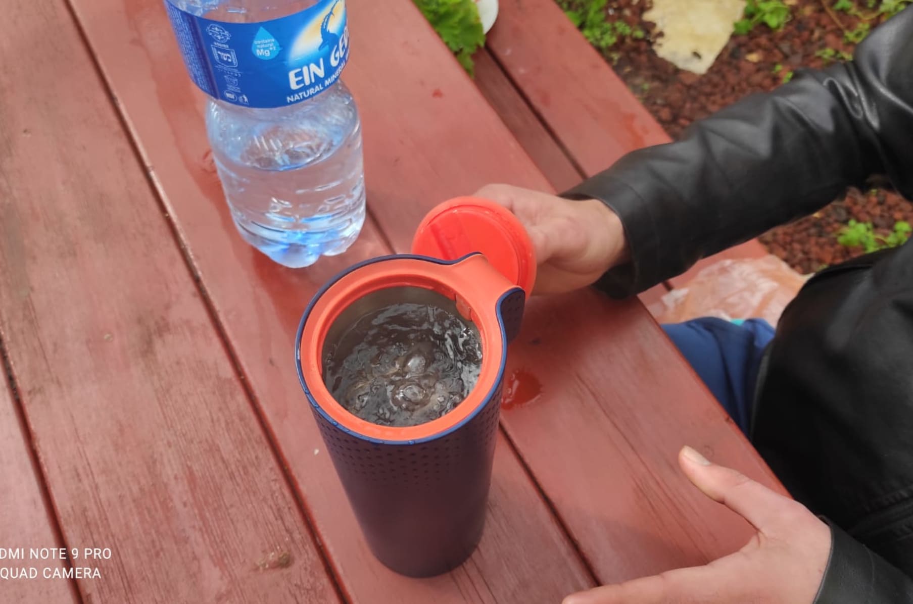 Kimos - The Thermos That Boils Water In 3 Minutes. by dvir