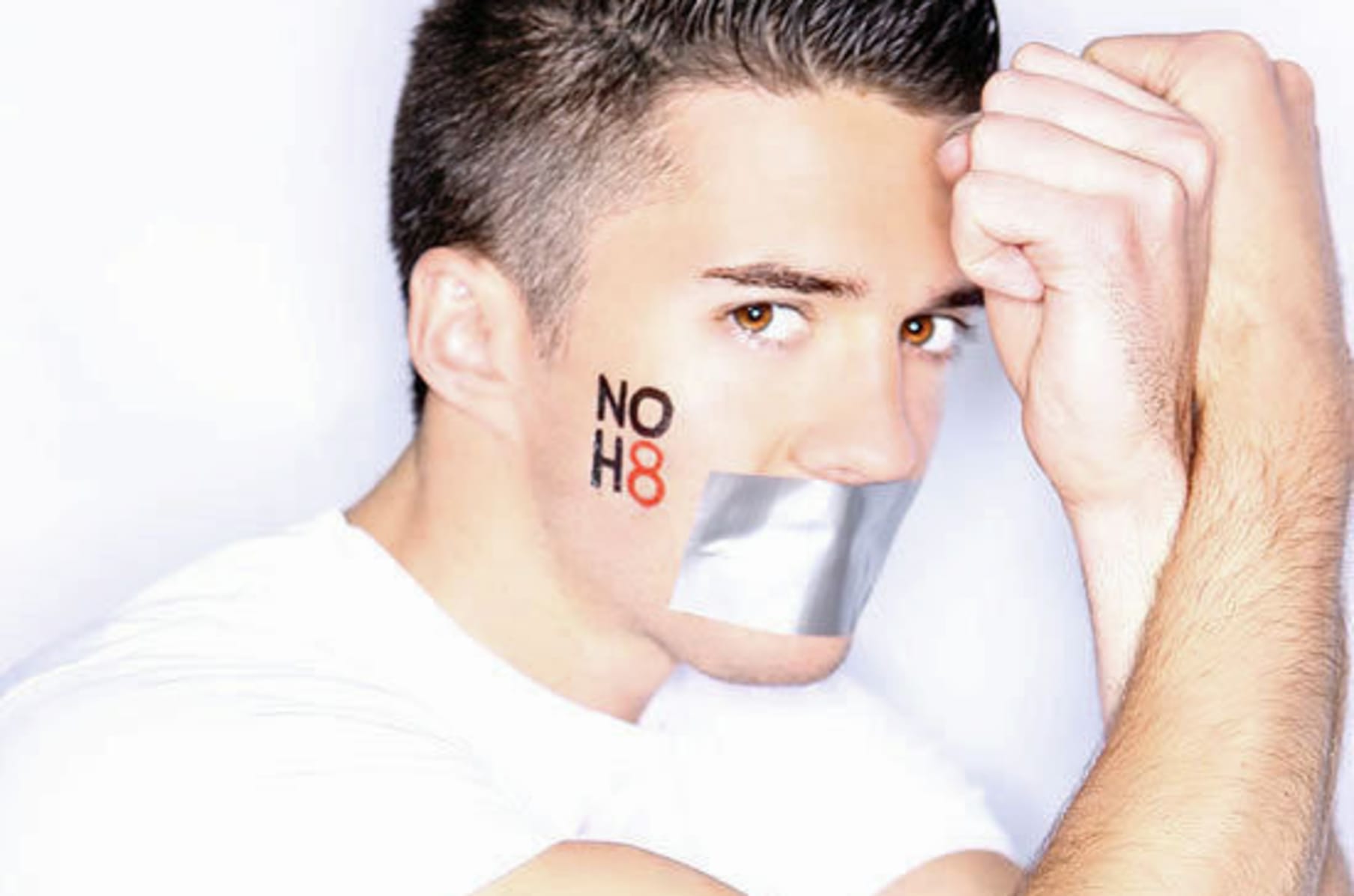 VJBrendan.com: 'Instinct' Cover Boy: Blake Skjellerup