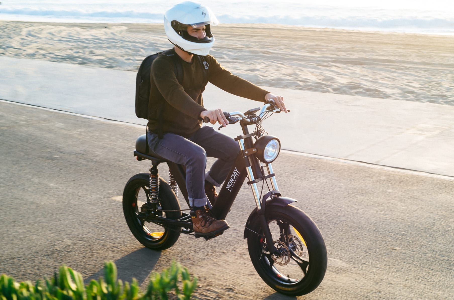 Monday electric discount motorcycle