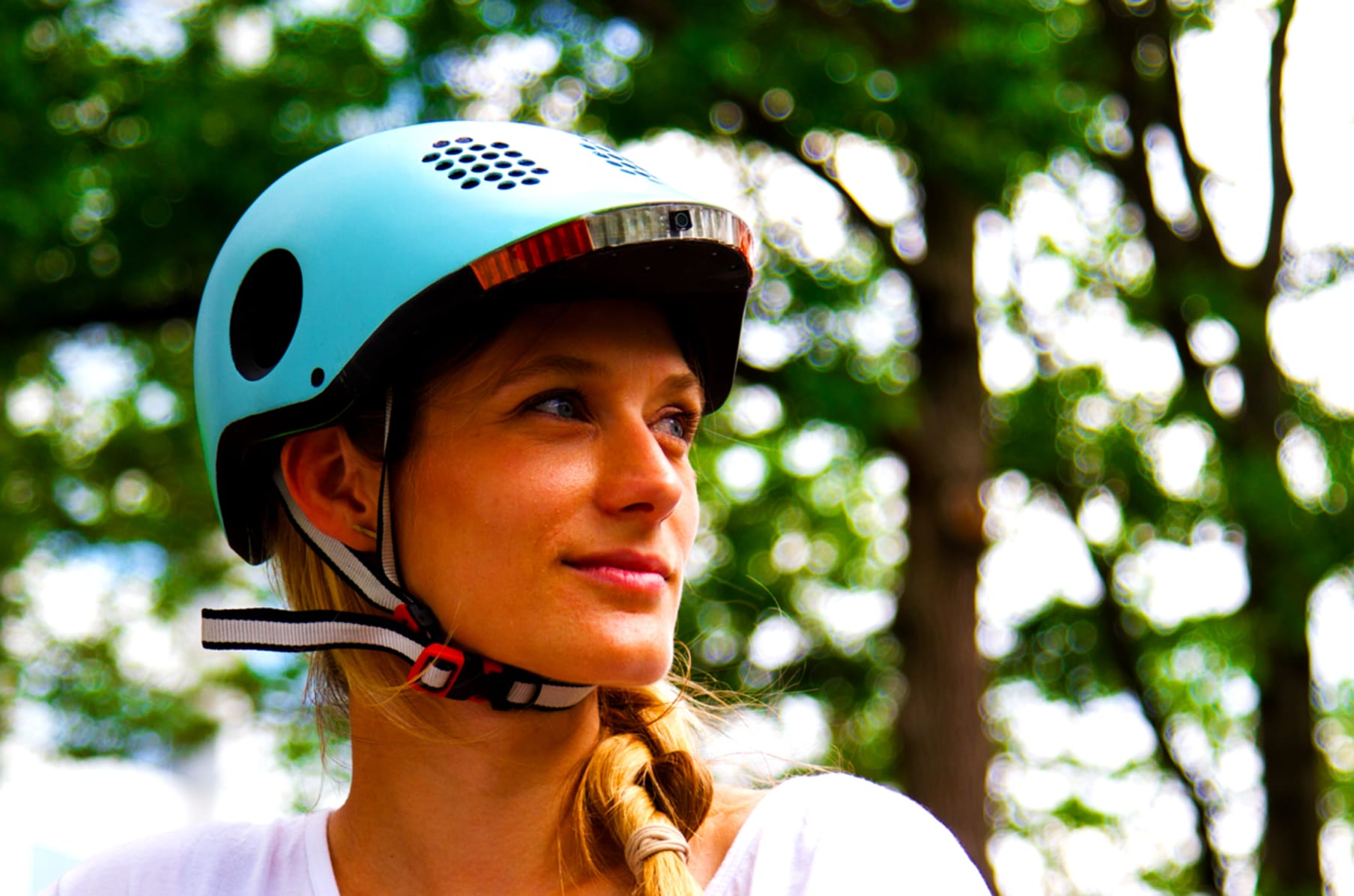 CLASSON World s Most Intelligent Bike Helmet Indiegogo