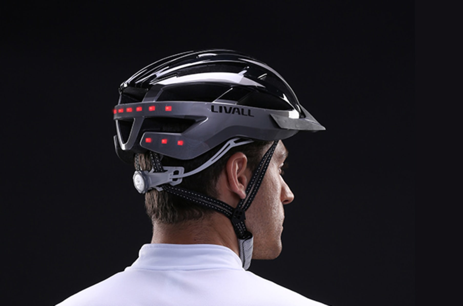 livall mt1 smart bike helmet