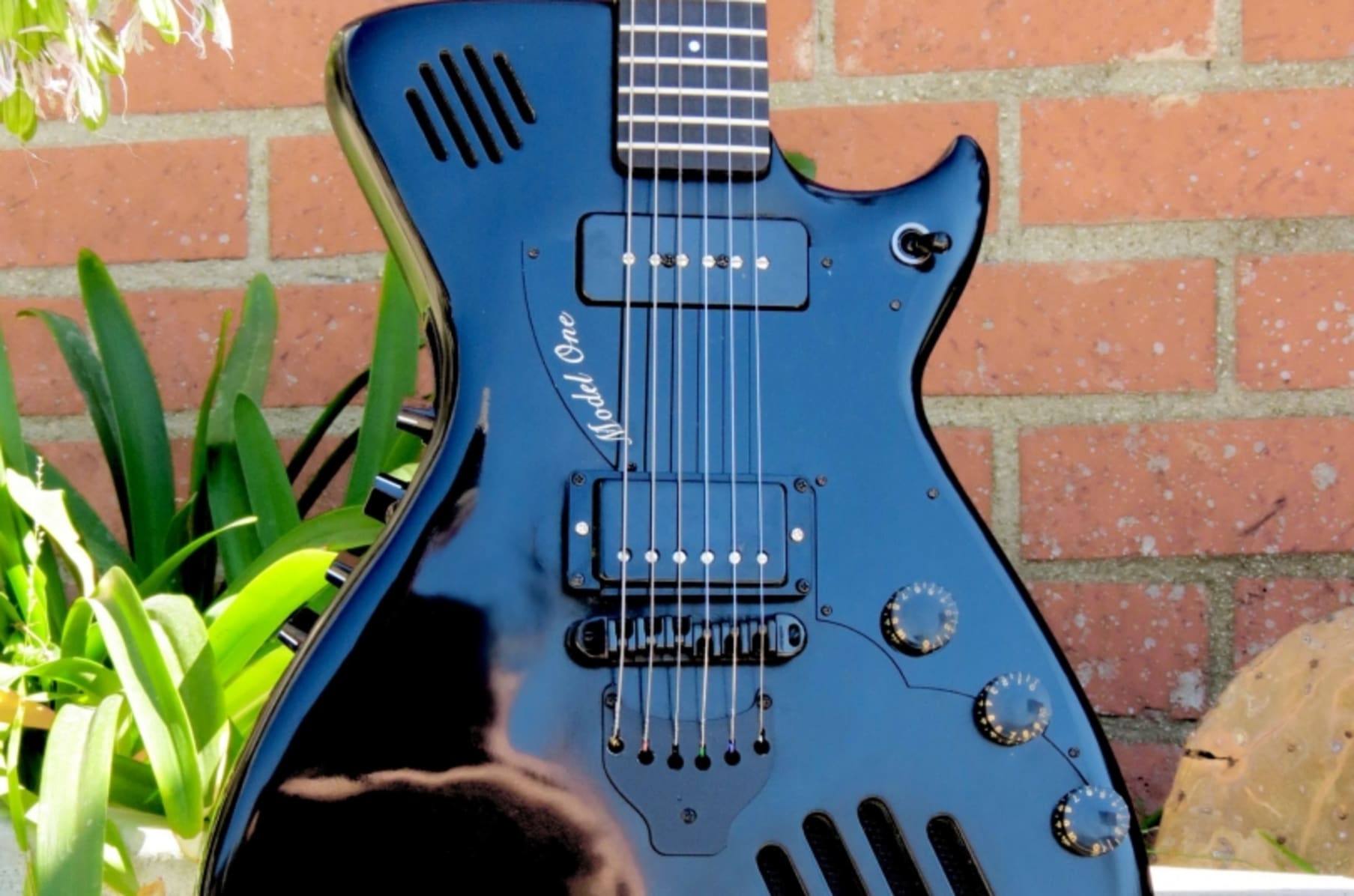 ElectroPhonic Guitar Playing is Believing Indiegogo