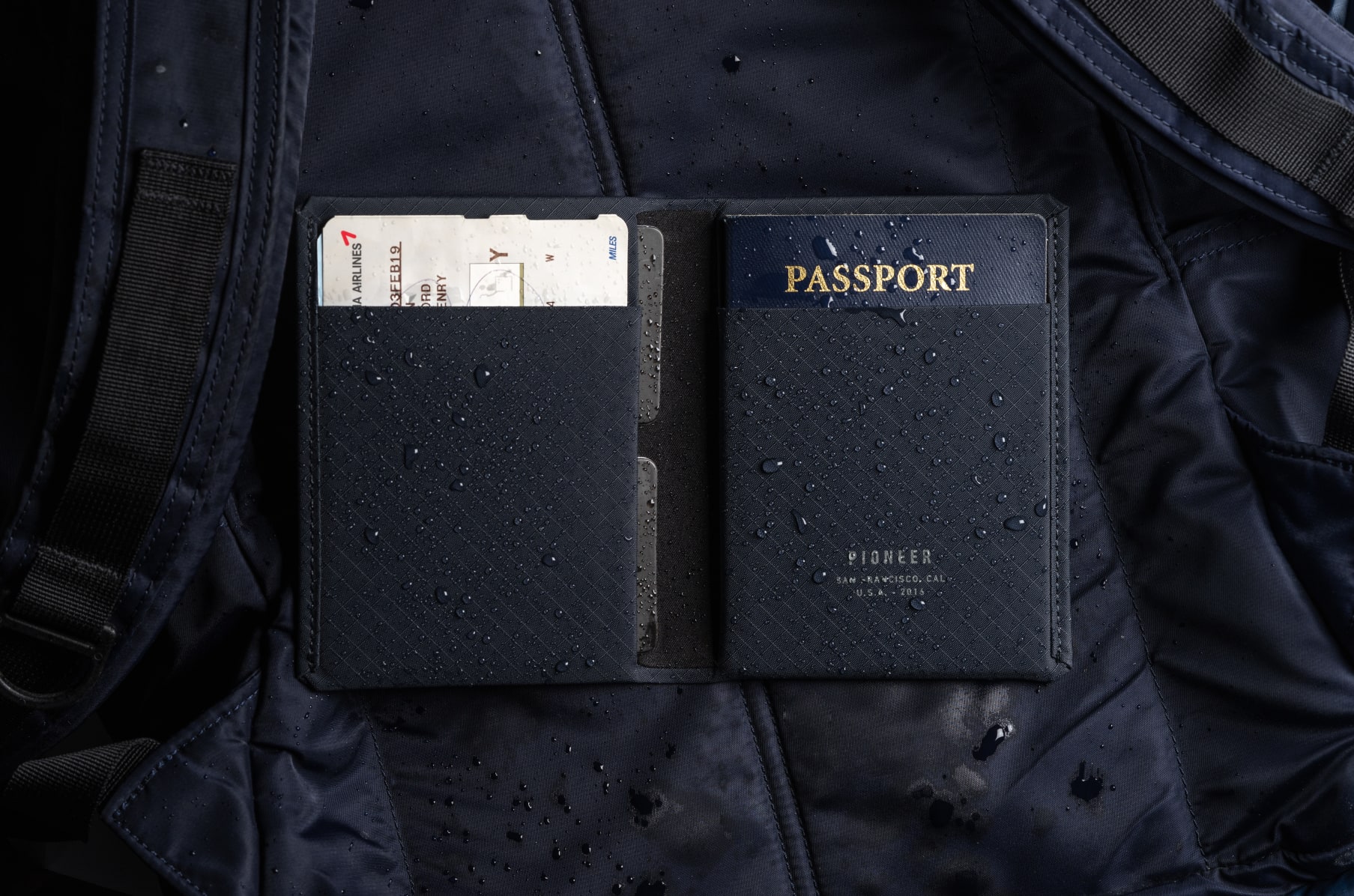 Pioneer Carry Passport Wallet, Navy