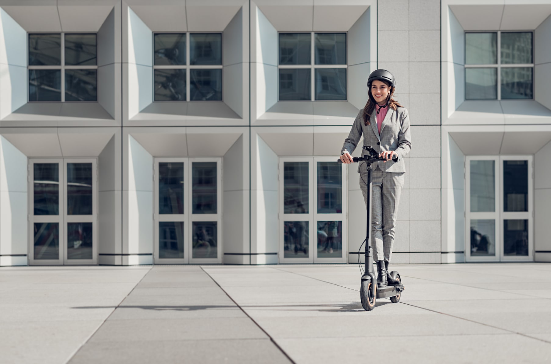 Ninebot MAX: Ultimate Electric Scooter by Segway | Indiegogo