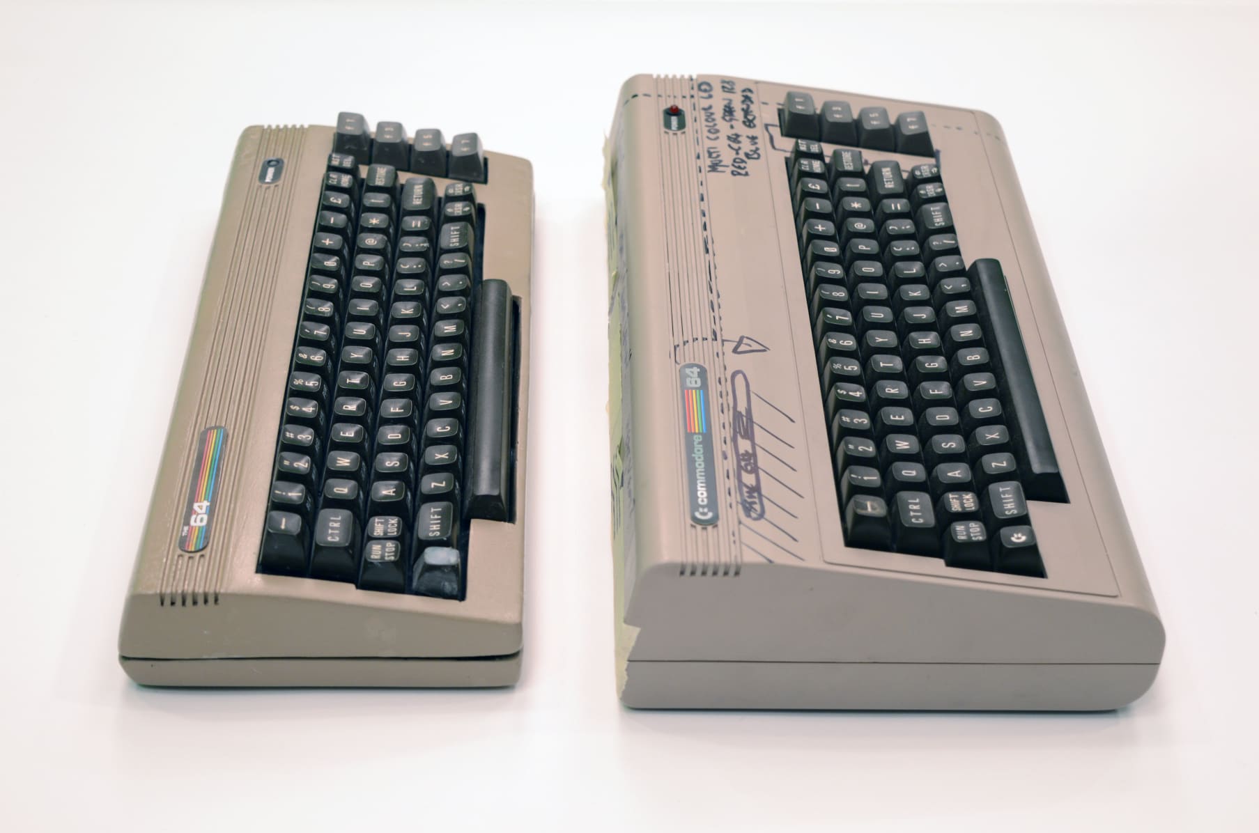 Commodore Commodore 64 Set of 19 Games 