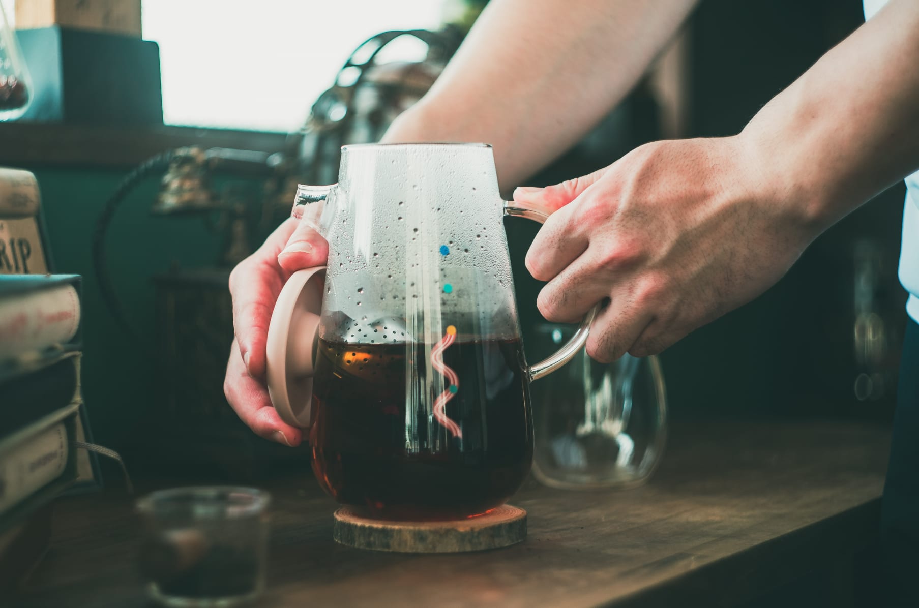 OhTeavor Cold Brew, the Smart Tea Infuser Cup that Adjusts for Your Taste!  - Shop getthepong Teapots & Teacups - Pinkoi