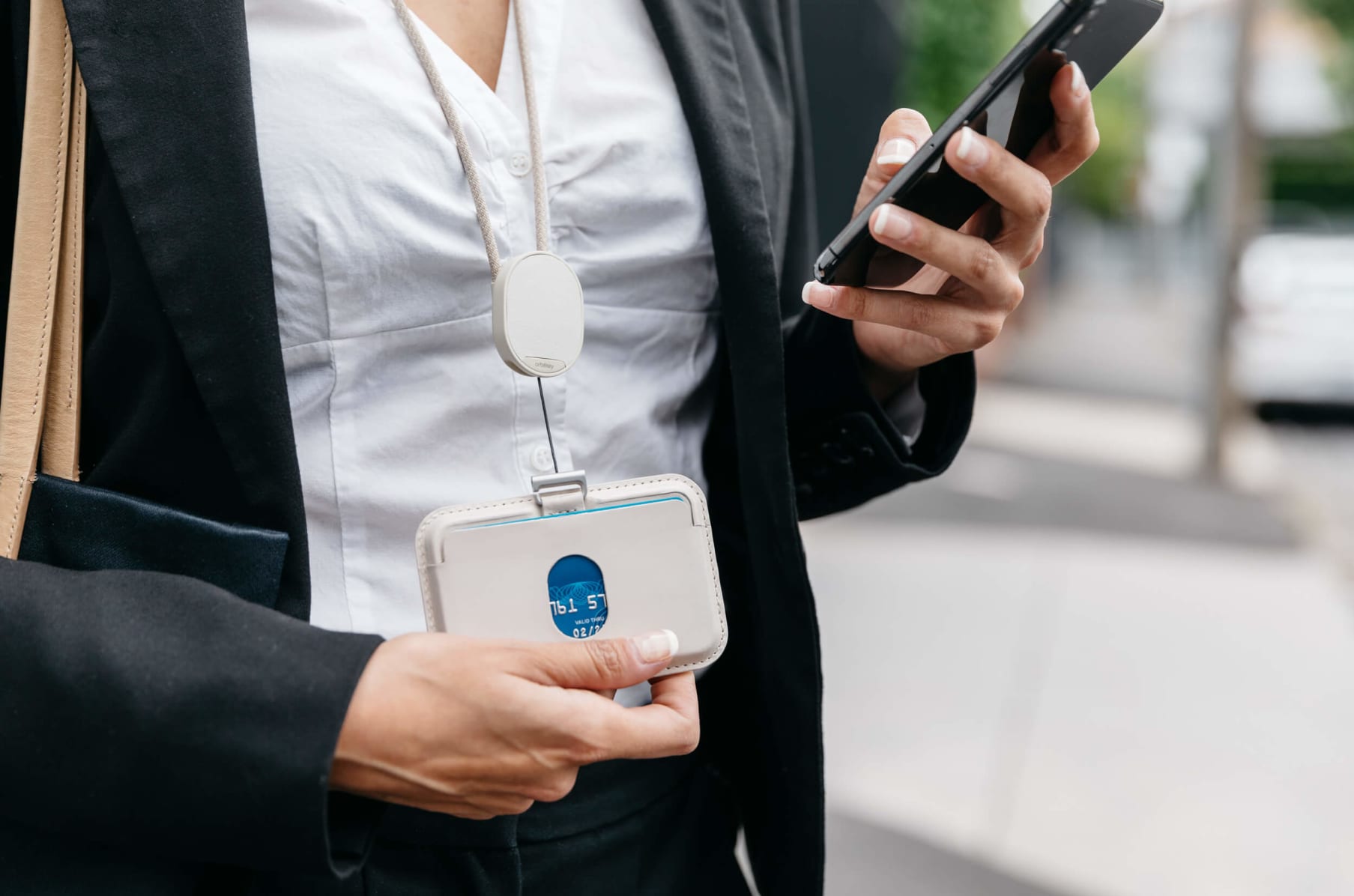 Orbitkey Id Card Holder Pro